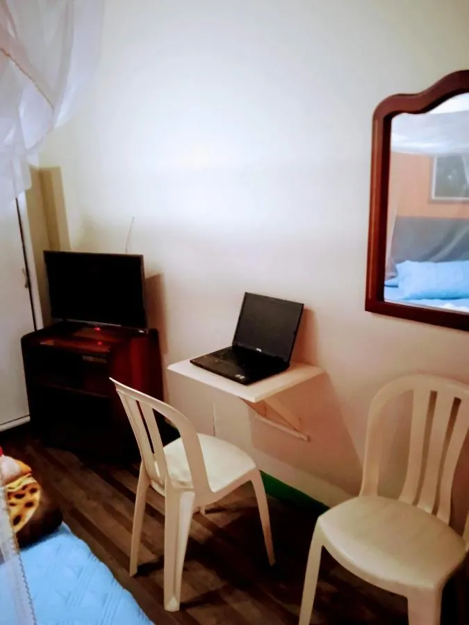 Guest house Casa Luna -Estrategica Ubicacion- Medellin